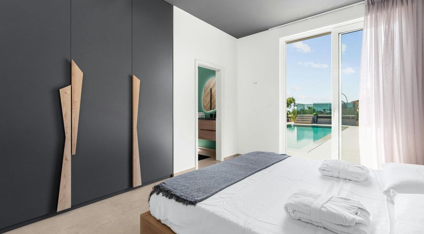 Photo of Serene Sunshine