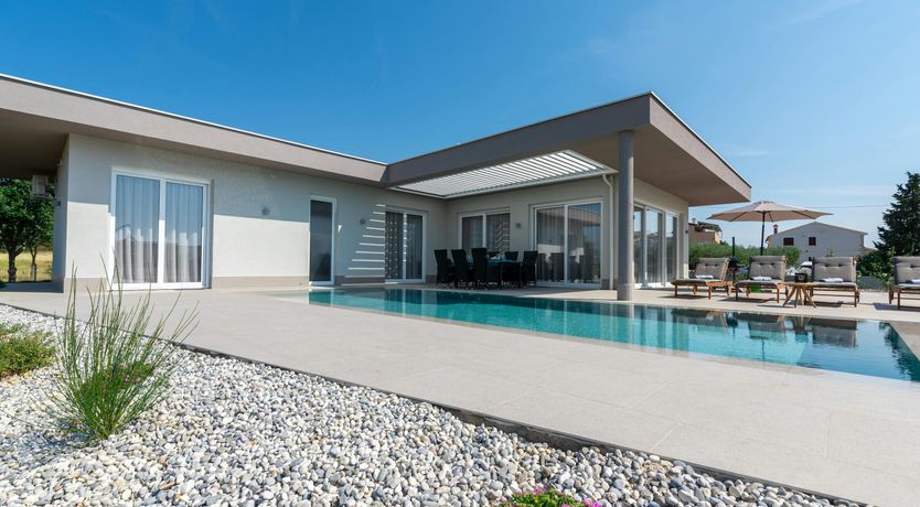 Photo of Serene Sunshine