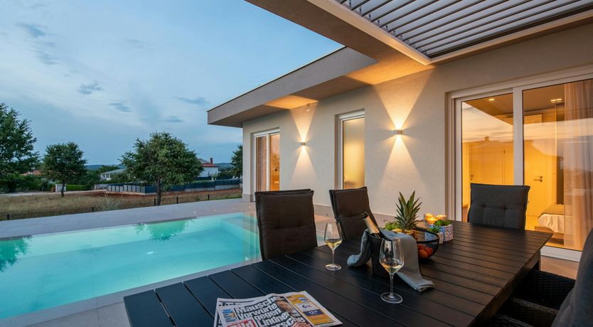 Photo of Serene Sunshine