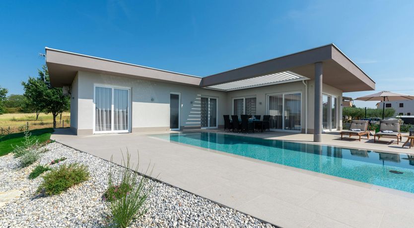 Photo of Serene Sunshine