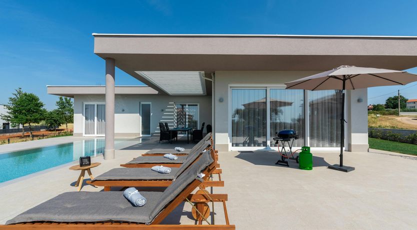 Photo of Serene Sunshine