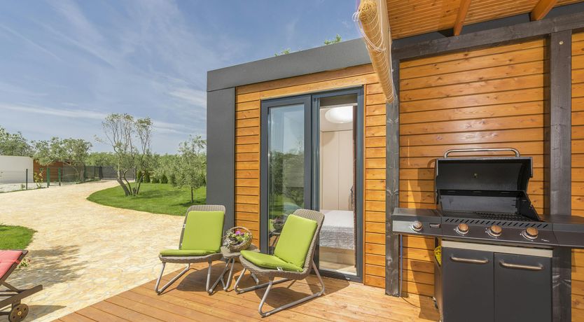 Photo of Silver-Hued Horizon