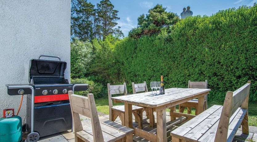 Photo of The Sea on My Mind