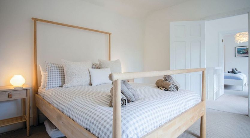 Photo of The Sea on My Mind