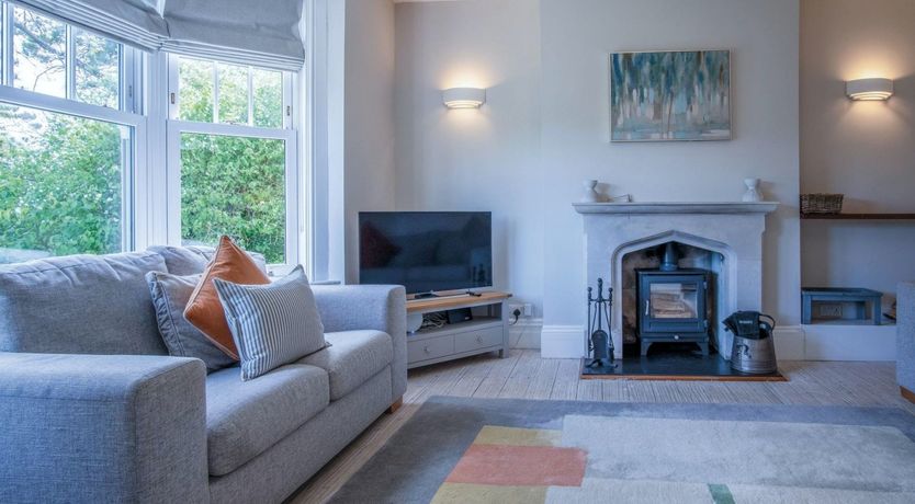 Photo of The Sea on My Mind