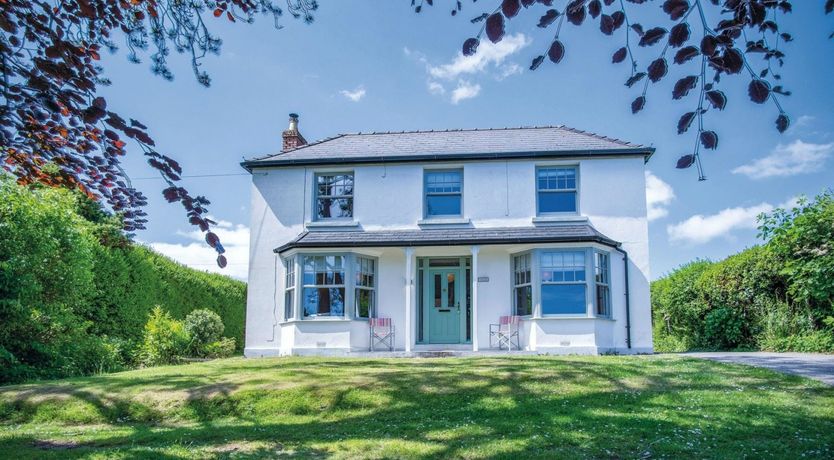 Photo of The Sea on My Mind