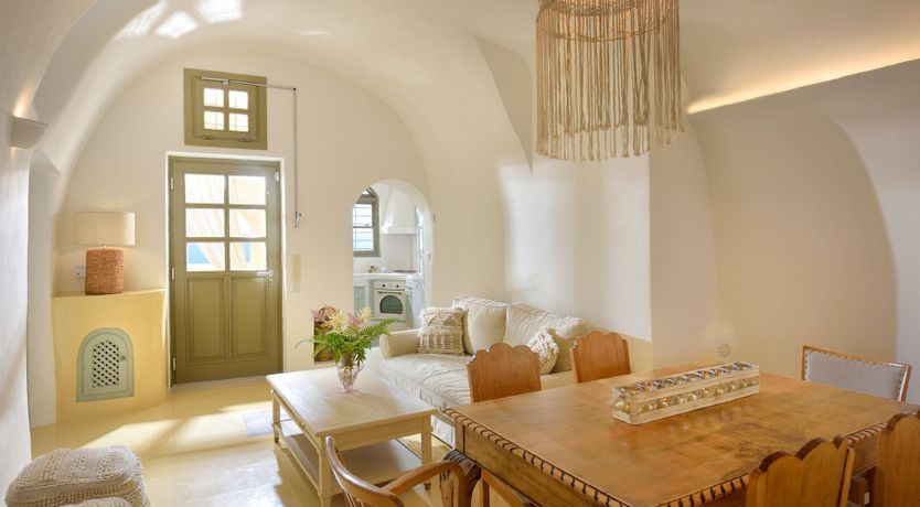 Photo of Moonstone & Olive