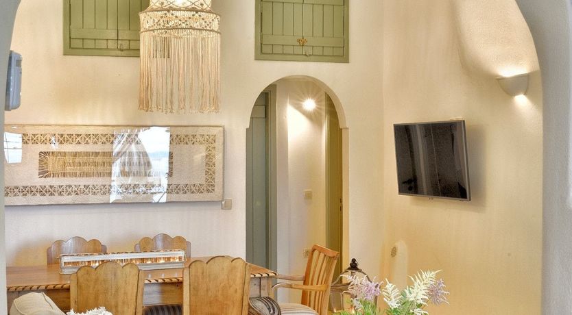 Photo of Moonstone & Olive