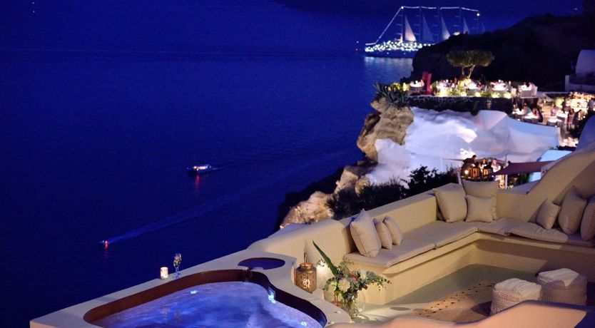 Photo of Moonstone & Olive