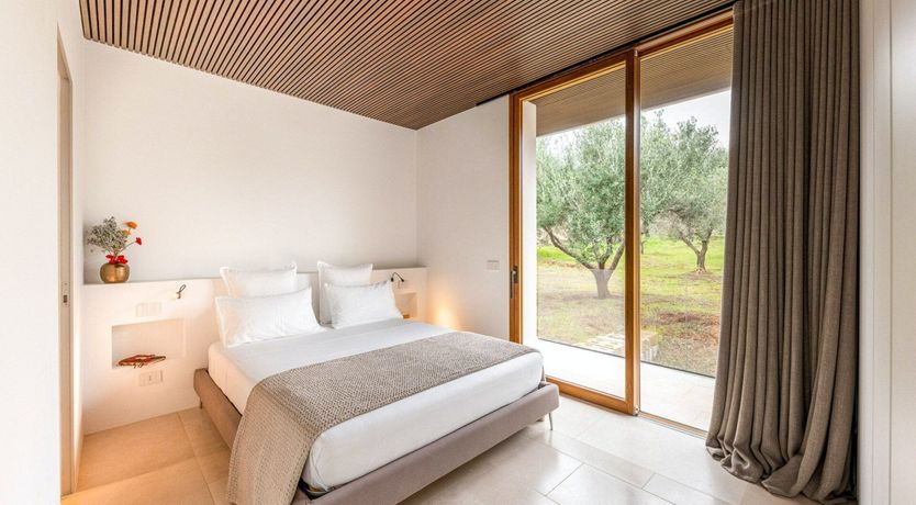 Photo of Love & Roses