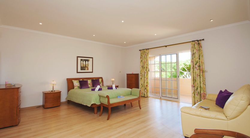 Photo of Sun-Kissed Ocean