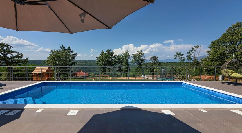 Photo of Pines to the Beach