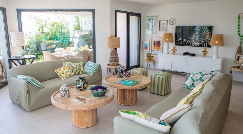 Photo of The Hazy Horizon