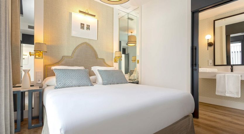 Photo of Seville Strolls