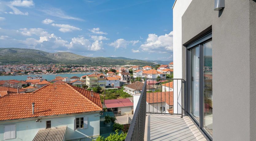 Photo of Sea Mountain