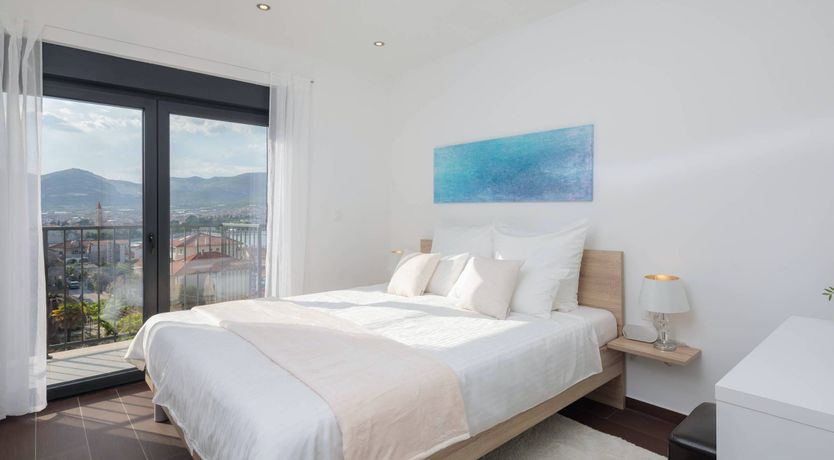 Photo of Sea Mountain