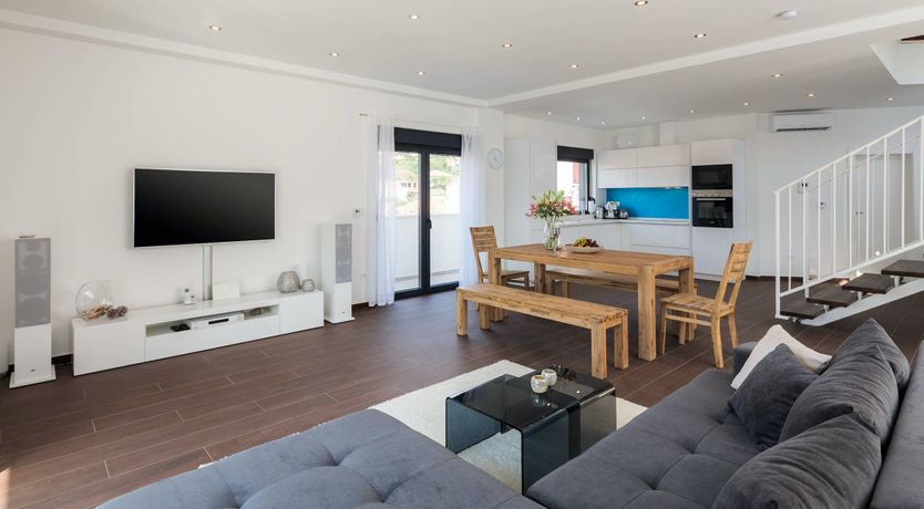 Photo of Sea Mountain