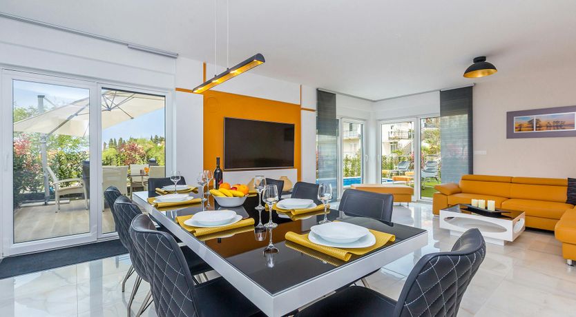 Photo of The Pure Blue