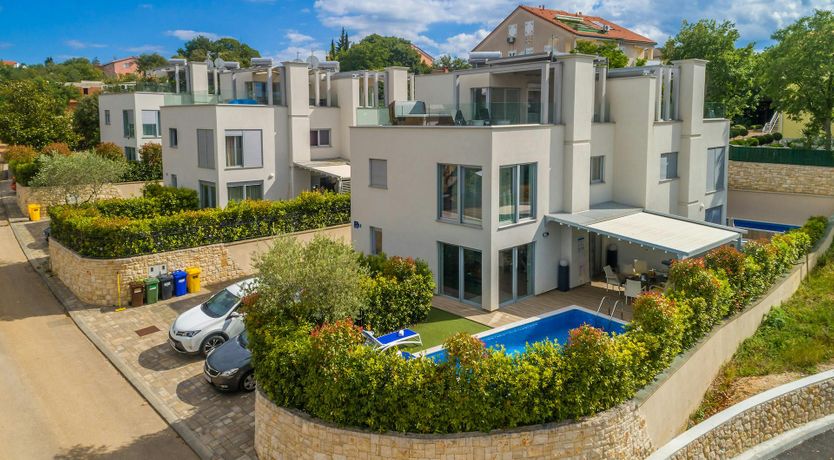 Photo of The Pure Blue