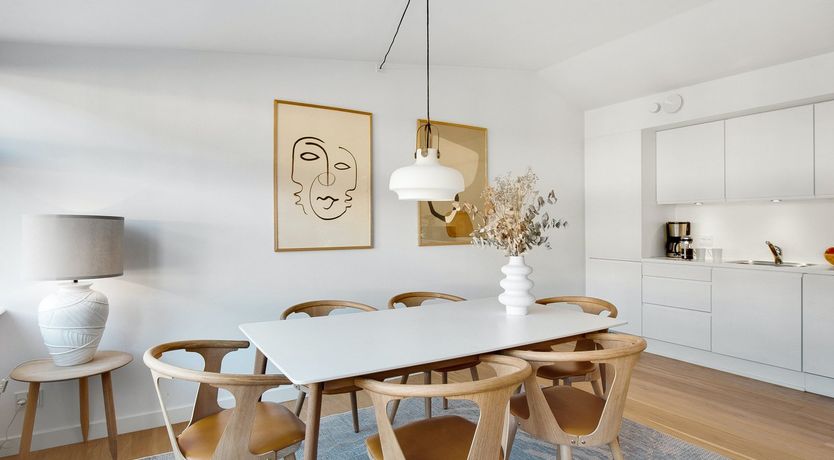 Photo of Silhouette Serenity