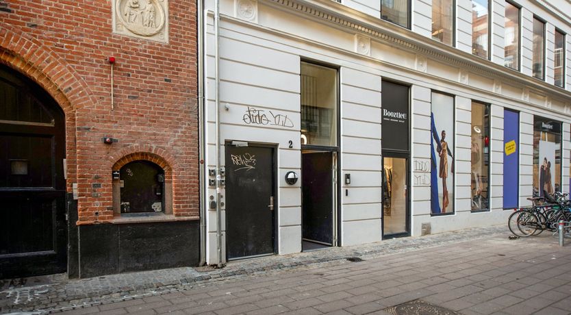 Photo of Silhouette Serenity