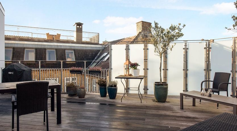 Photo of Silhouette Serenity