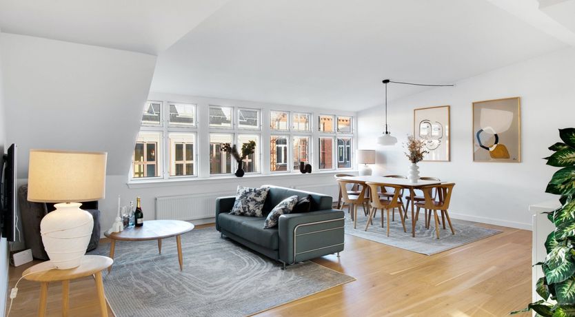 Photo of Silhouette Serenity