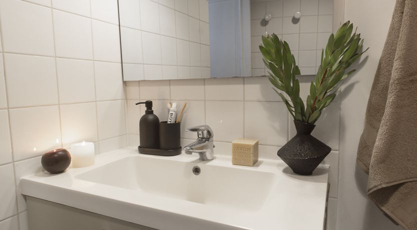 Photo of Tangerine & Black