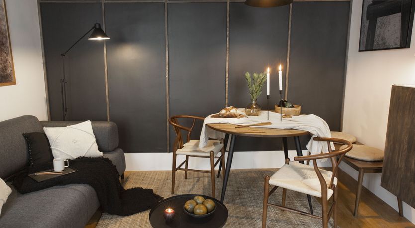 Photo of Tangerine & Black