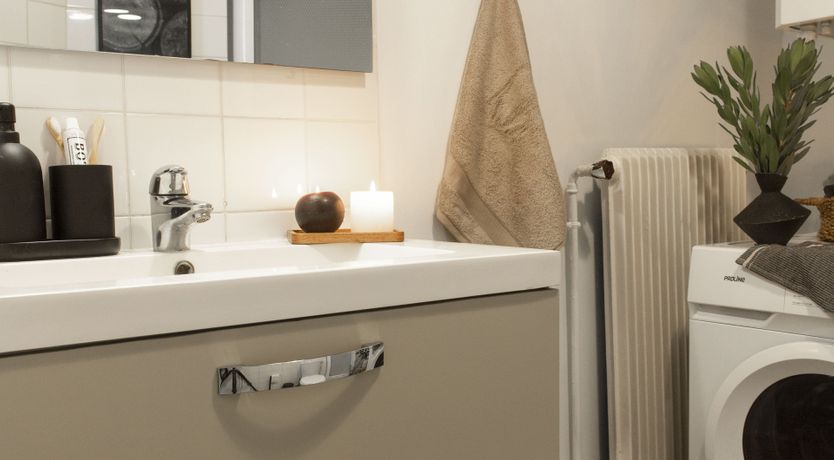 Photo of Tangerine & Black