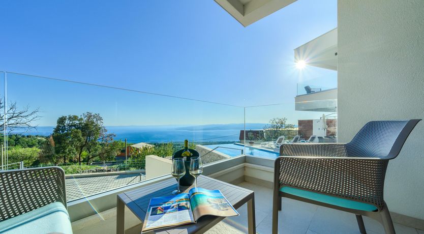 Photo of Blue Sky Tonic