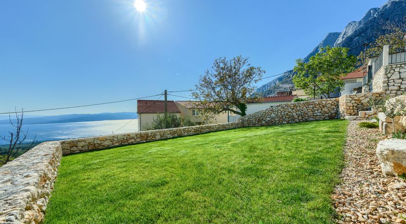 Photo of Blue Sky Tonic