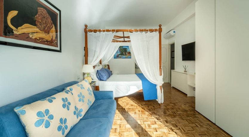 Photo of The Hillside Garden