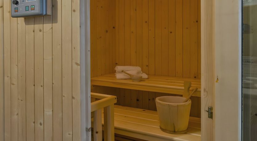 Photo of The Flowering Rose