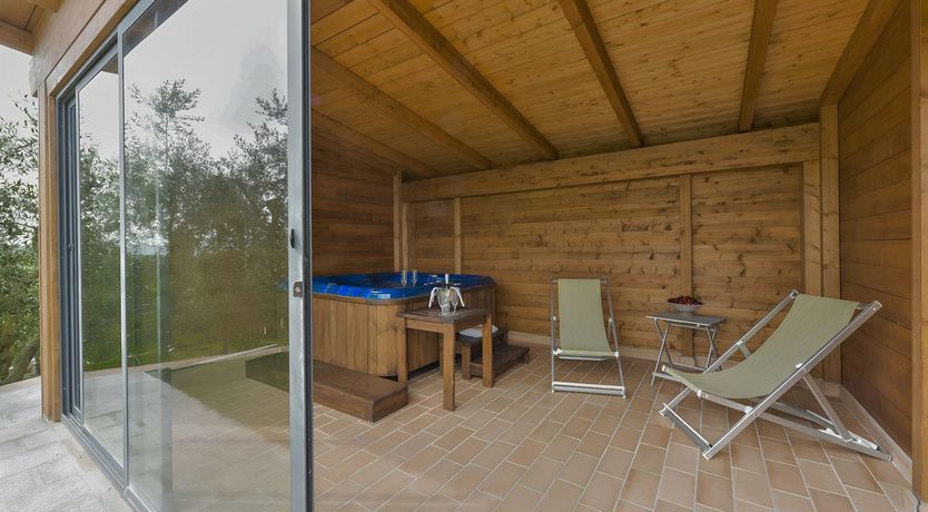 Photo of The Flowering Rose