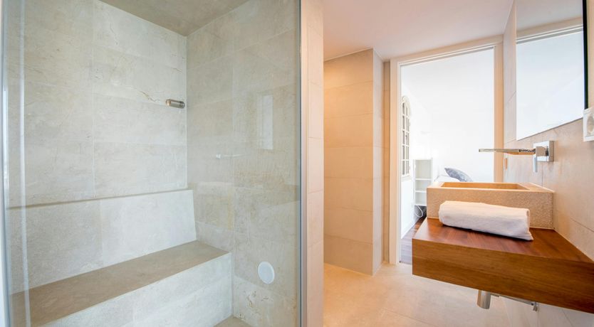 Photo of Floating In the Sunshine