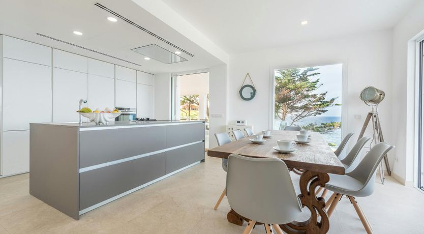 Photo of Floating In the Sunshine