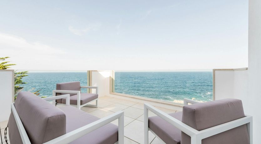 Photo of Floating In the Sunshine