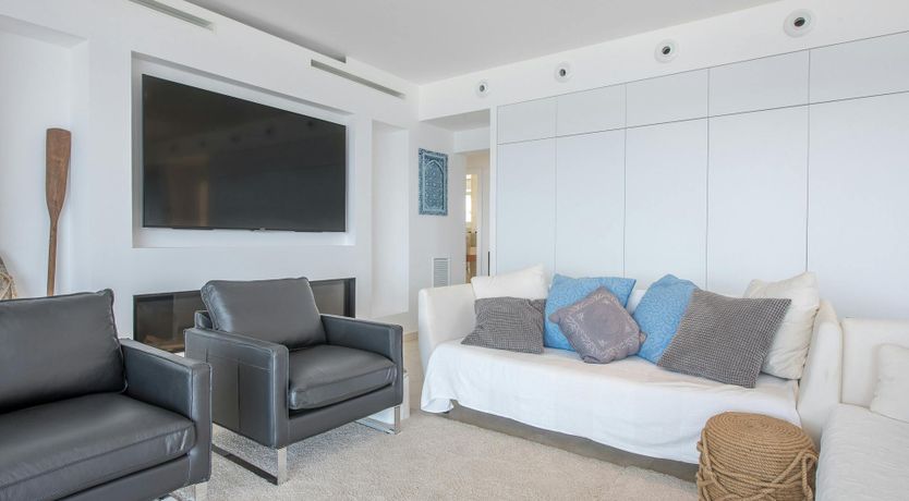 Photo of Floating In the Sunshine