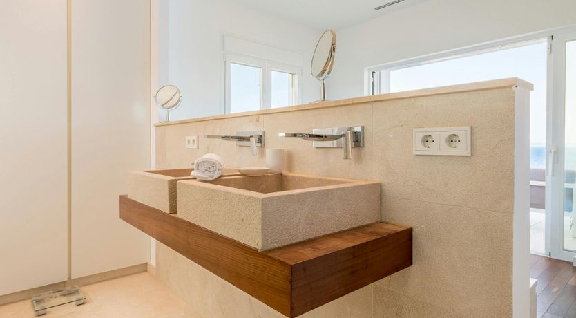 Photo of Floating In the Sunshine