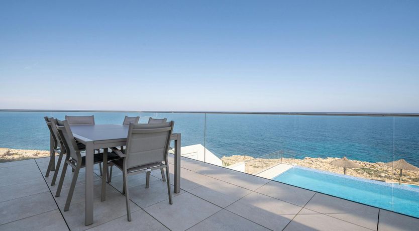 Photo of Floating In the Sunshine