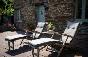 Rustic Joy Holiday Cottage