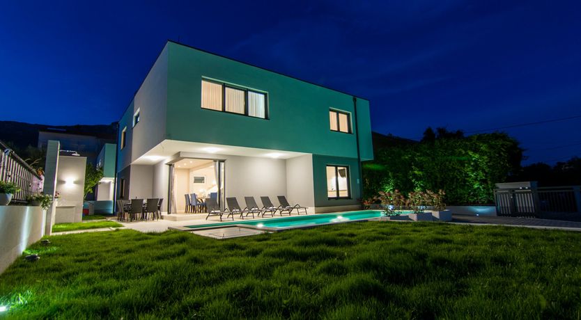 Photo of The Master of The Mountain