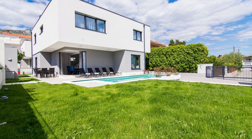 Photo of The Master of The Mountain