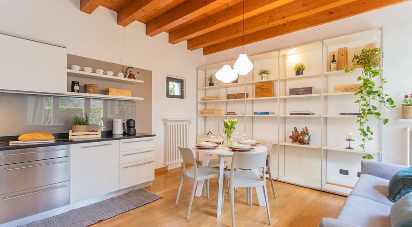 Photo of La Dolce Sposa