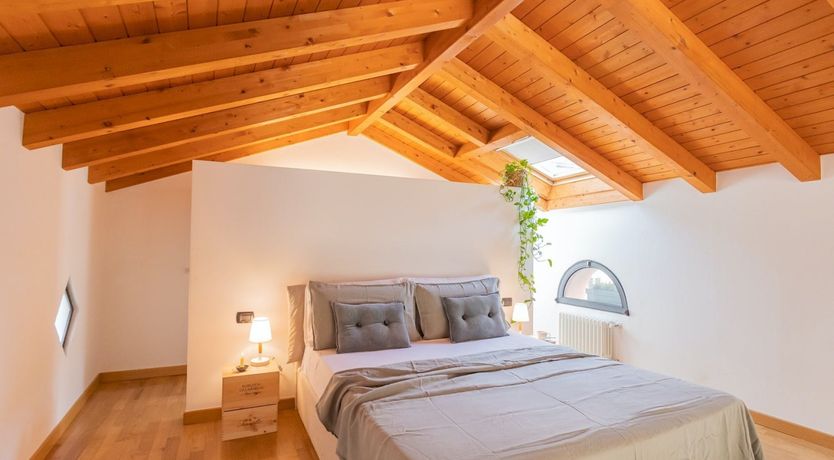 Photo of La Dolce Sposa