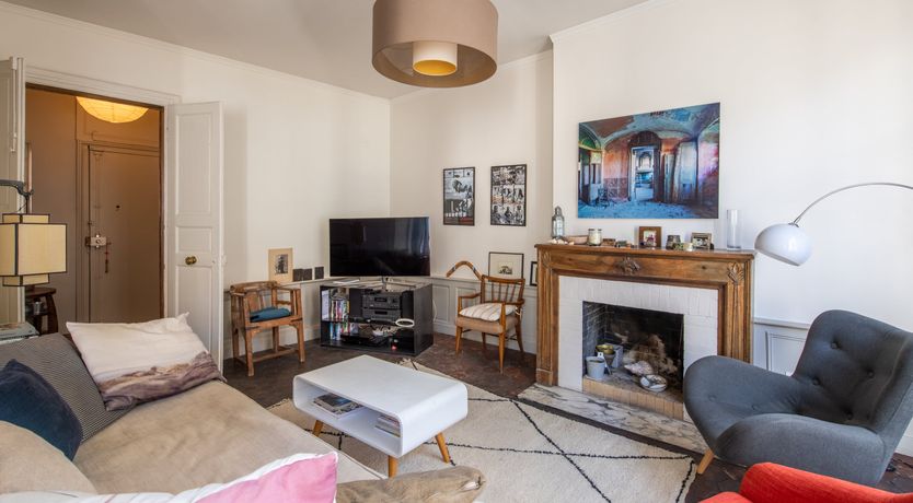 Photo of A Thousand Leaves