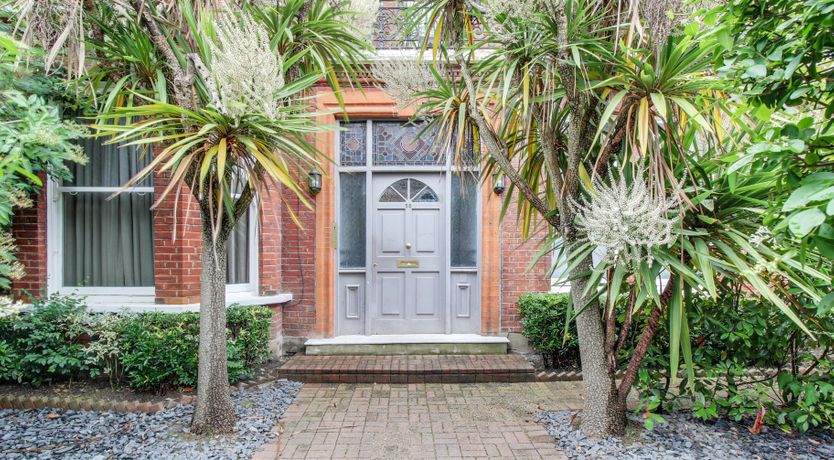 Photo of London Charm