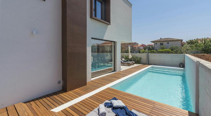 Photo of A Painted World