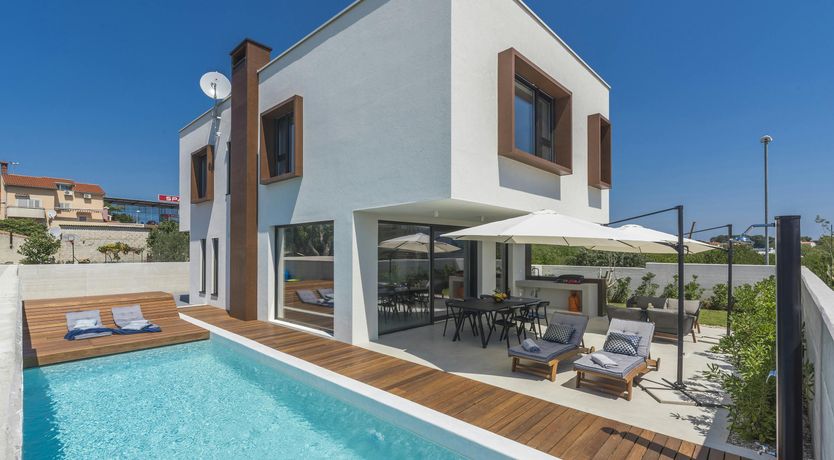 Photo of A Painted World